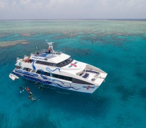 join us for a once in a lifetime adventure aboard our luxury day trip to the great barrier reef.